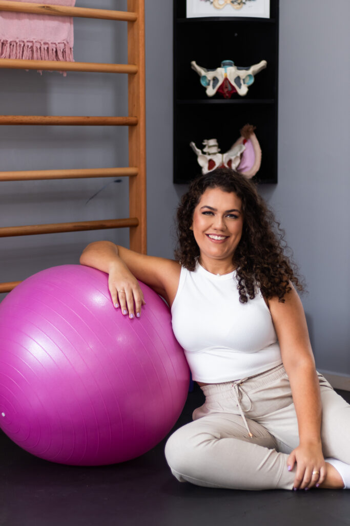 Larissa Sudré - Fisioterapia para gestantes